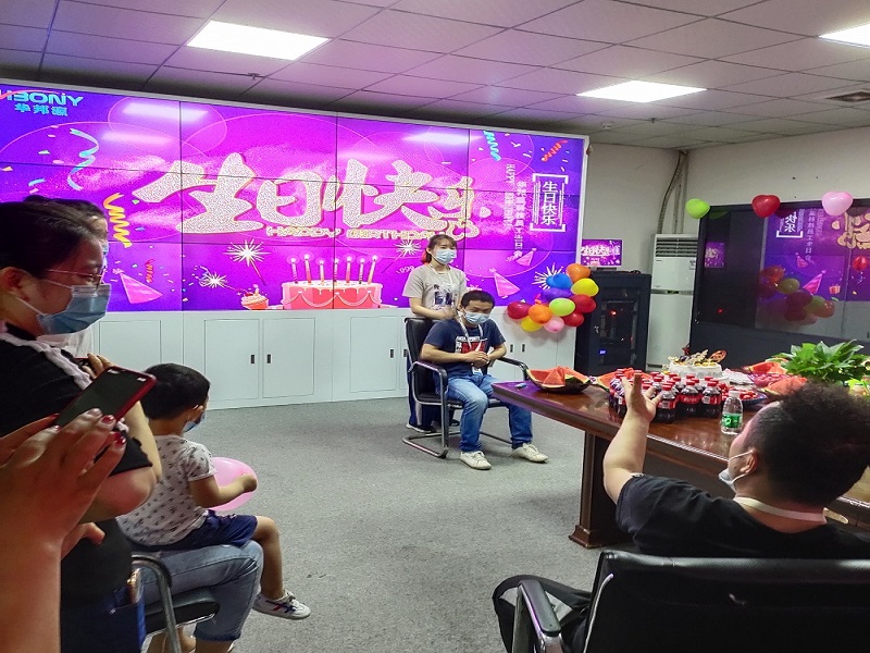 陽春三月，華邦瀛第一季度員工生日會慶?；顒訄A滿結(jié)束